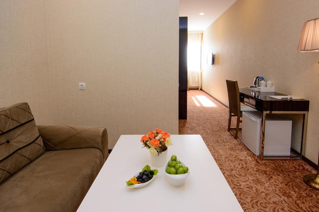 Apart Hotel Mx Tbilisi Zewnętrze zdjęcie