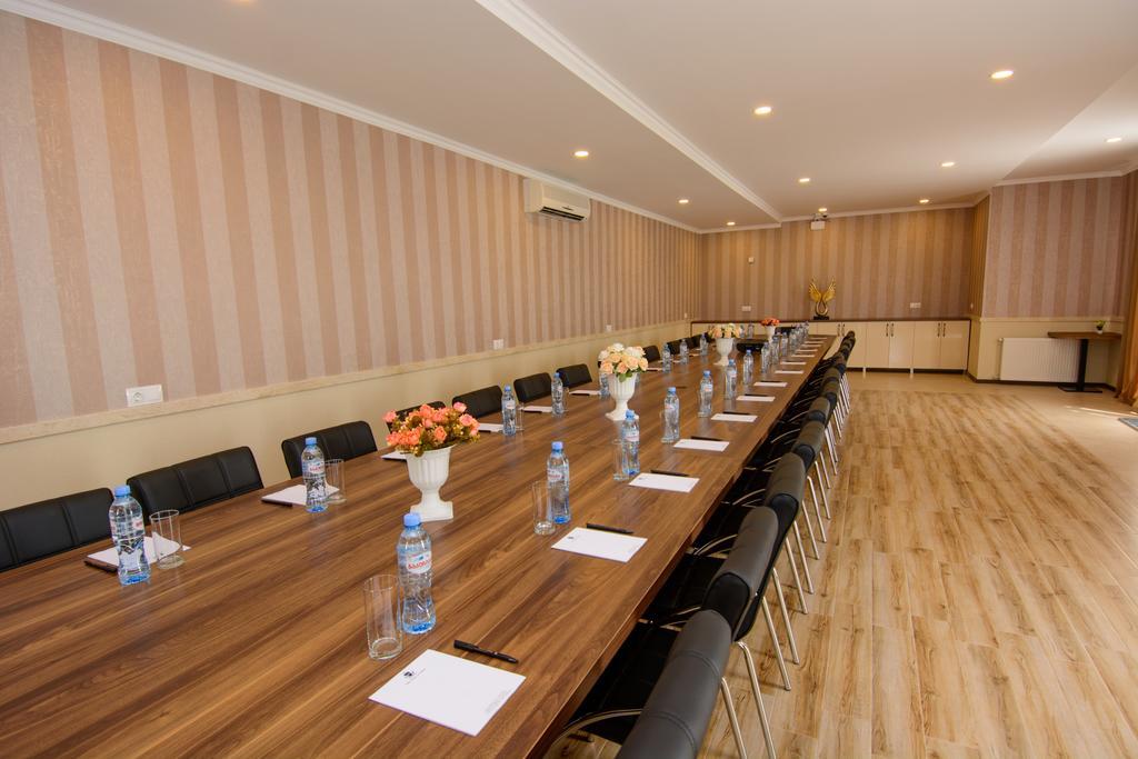 Apart Hotel Mx Tbilisi Zewnętrze zdjęcie